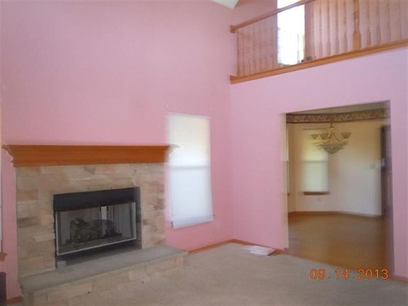 5th image of 37870 Lake Shore Blvd