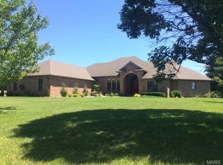 20392 Kingsbrook Rd, Lebanon, MO 65536