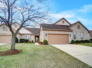 6832 Lorien Woods Dr, Dayton, OH 45459