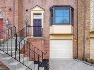 9 Lynn Manor Ct, Rockville, MD 20850