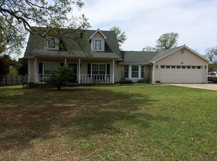 10 Thompson Dr, Cabot, AR 72023