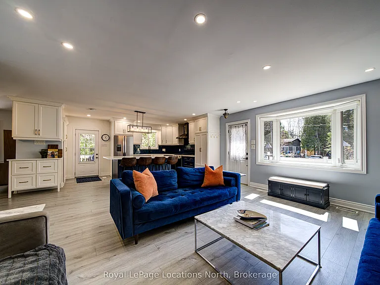 2 Maplewood Dr — Photo 10