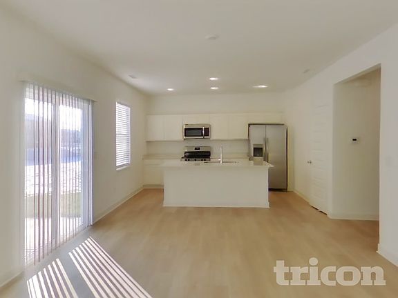 4th image of 11815 Moorfield Ln