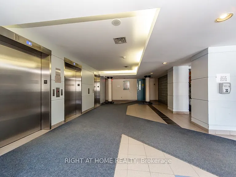 90 Dale Ave #301 — Photo 3