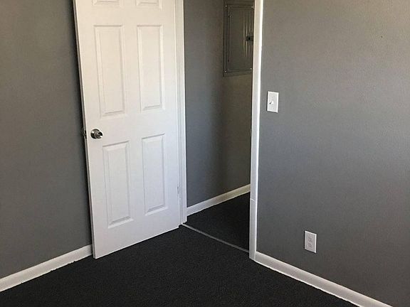 4th image of 930 W 28th St