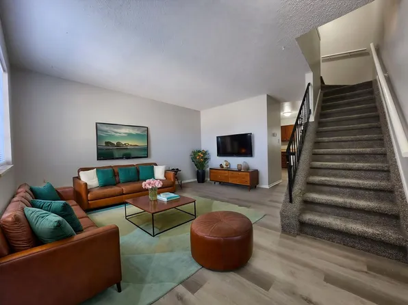 49 Chestnut Dr APT D, Pueblo, CO 81005