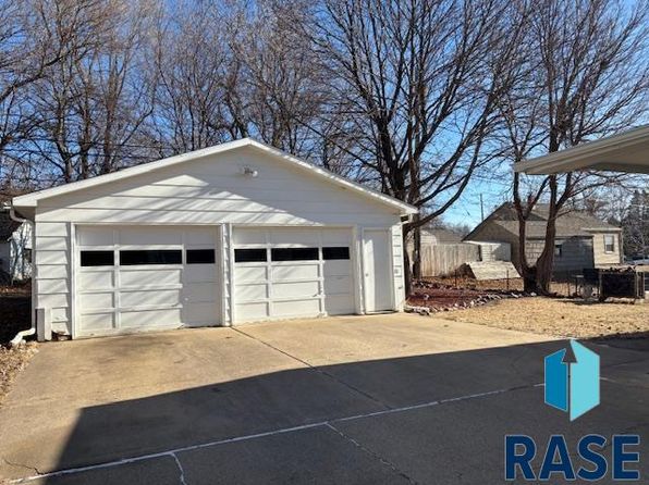 sioux-falls-south-dakota-447160148 picture