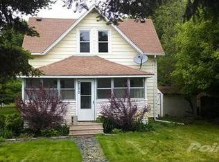 2170 Prospect Ave, Wayzata, MN 55391