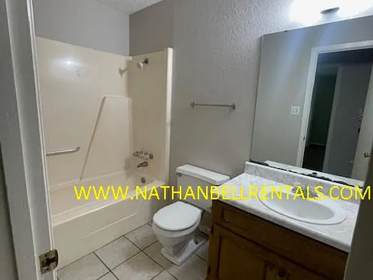 2570 Culbertson St — Photo 10