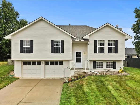 806 Southbrook Pkwy, Kearney, MO 64060