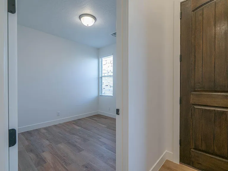 795 N Via Modelo Cir — Photo 11