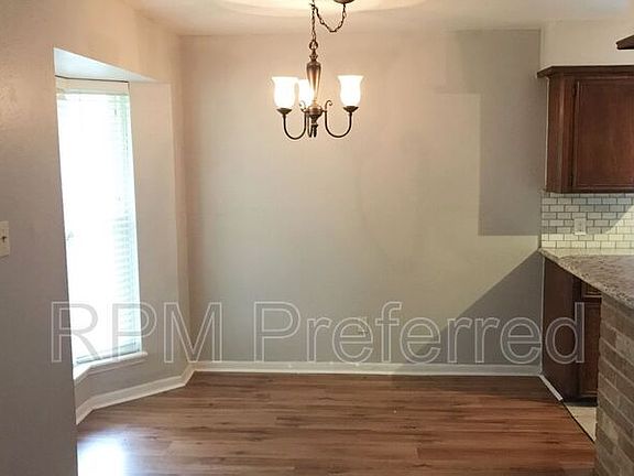 5th image of 7110 Marisol Dr