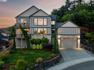 2329 N 6th St, Washougal, WA