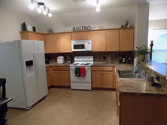 5th image of 2910 Meridian Bay Ln