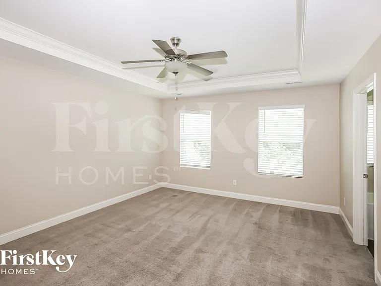 9329 Sloan Forest Dr — Photo 7