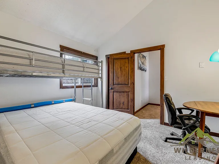 6748 Ryan Gulch Rd — Photo 26
