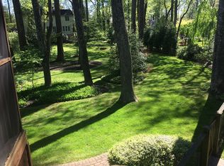 1796 Hawthorne Ridge Ct, Vienna, VA 22182