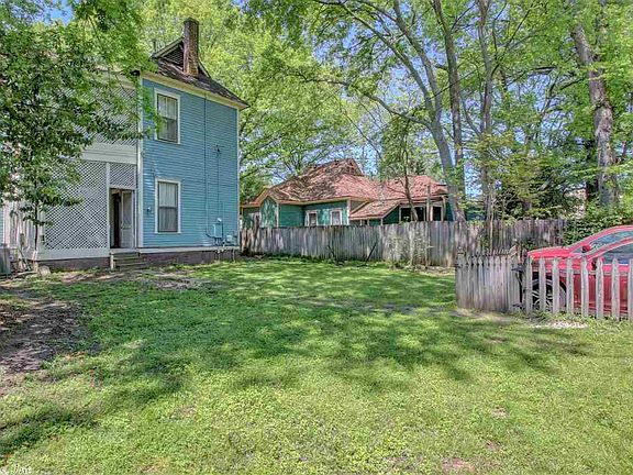 5th image of 1709 S Gaines St