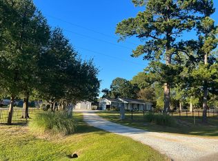 460 W School Ave, Waskom, TX 75692