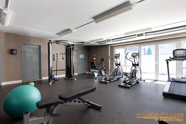 Sold by aptsandlofts.com | media 15