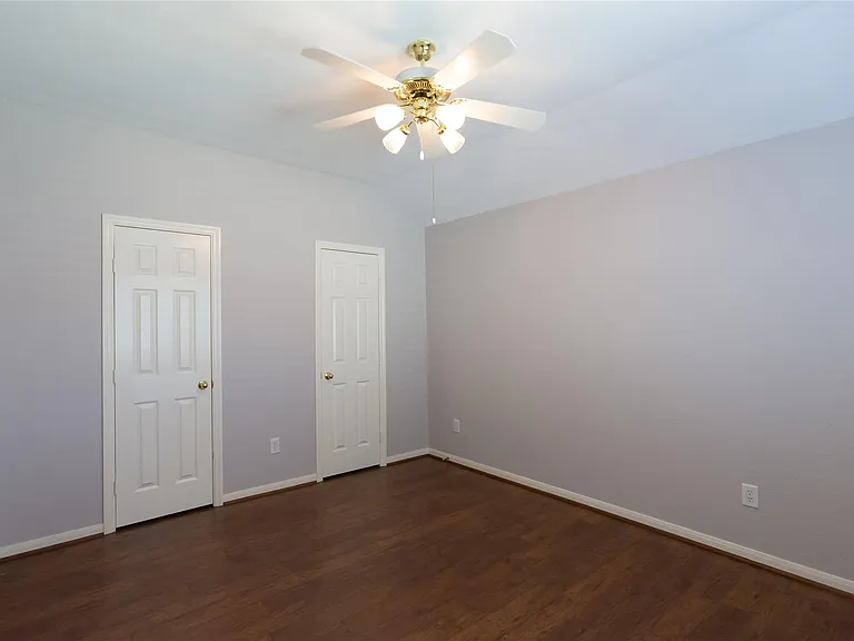 7907 Glenn Cliff Dr — Photo 18