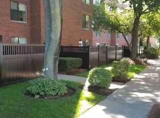 17 Village Way #33, Brookline, MA 02445