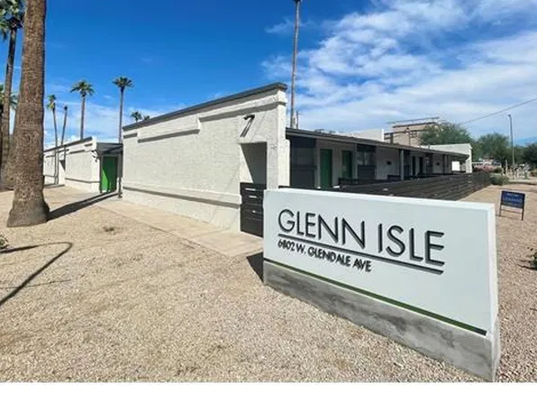 6802 W Glendale Ave, Glendale, AZ 85303
