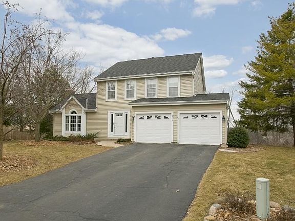 2nd image of 8804 Knollwood Dr
