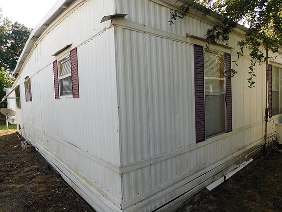 3rd image of 158 N Tara Dr