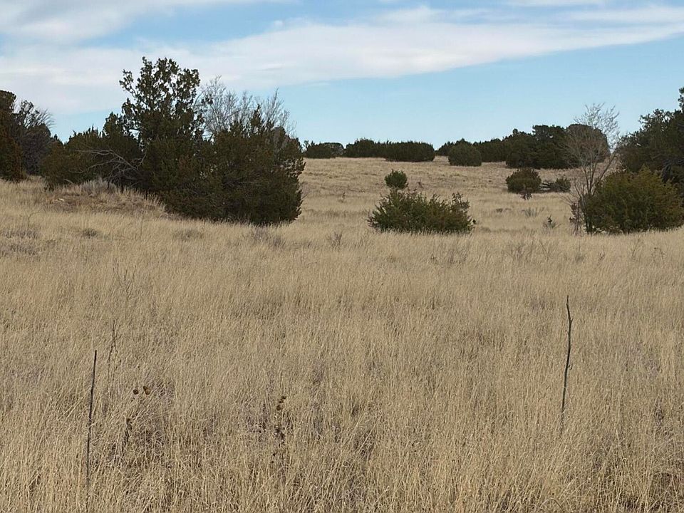 1st image of Linda Vista Dr