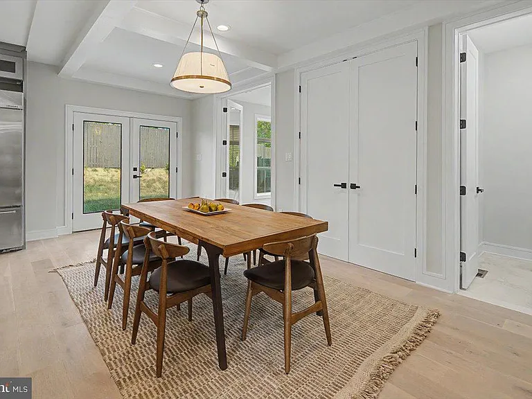 2902 Vista St NE — Photo 20