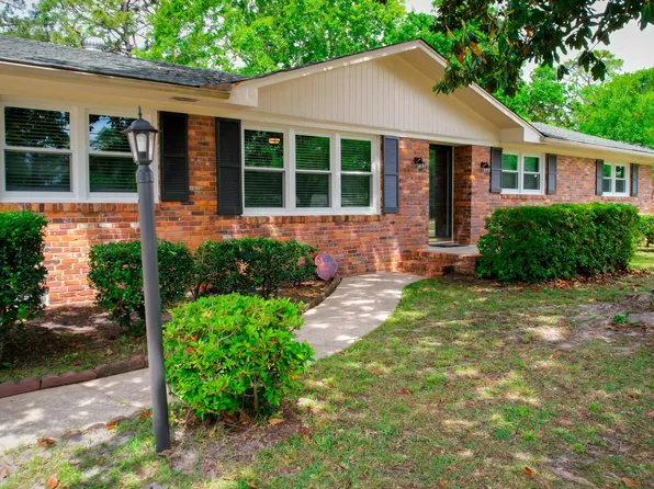 3406 Chalmers Drive, Wilmington, NC 28409