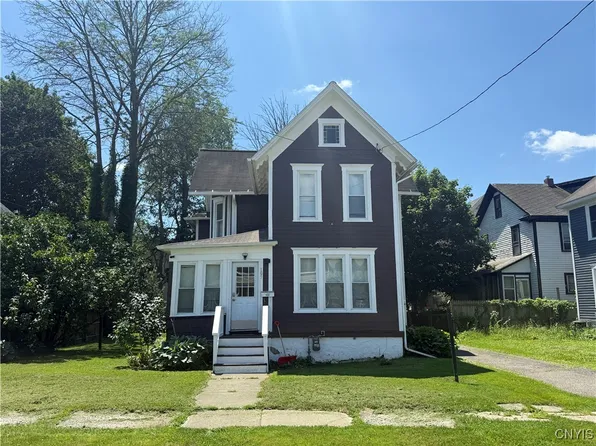 105 Maple Ave, Cortland, NY 13045
