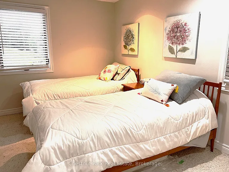 89 Georgian Manor Dr — Photo 31