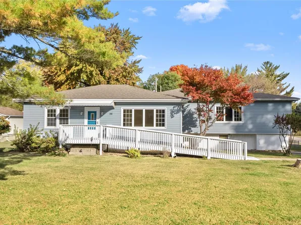 26 Lexington Dr, Fairview Heights, IL 62208