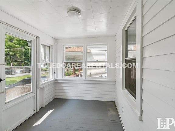 4th image of 3518 Homewood Ave