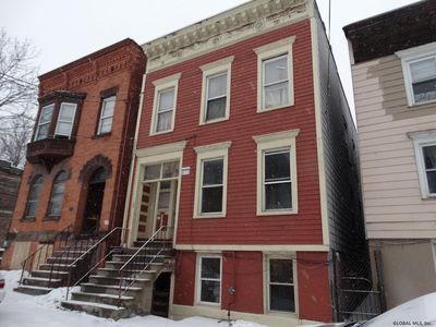 123 Clinton St, Albany, NY, 12202