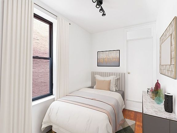 3rd image of 349 W 44th St APT 5FW