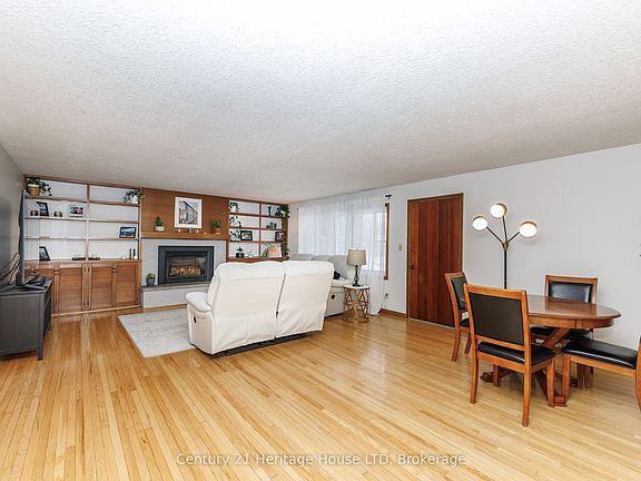 4th image of 467 Gorham Rd