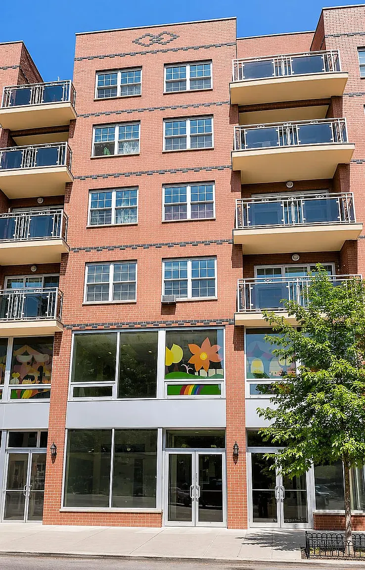 35-19 Leavitt Street — Photo 1