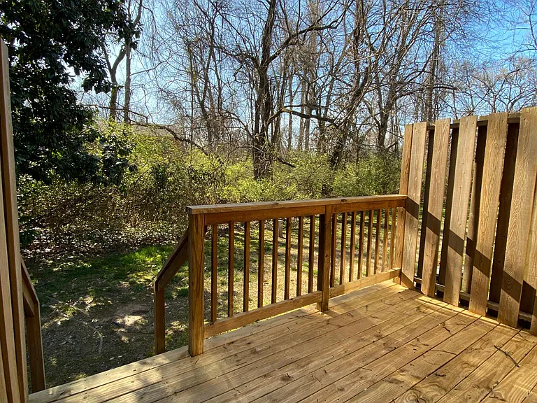 237 Thistle Ln — Photo 13