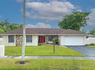 11708 SW 95th St, Miami, FL 33186