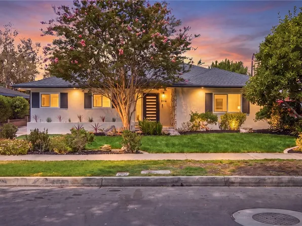 2116 Freeman St, Santa Ana, CA 92706