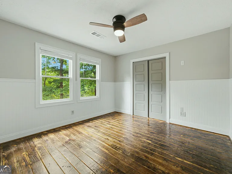 250 Aspen Way — Photo 35