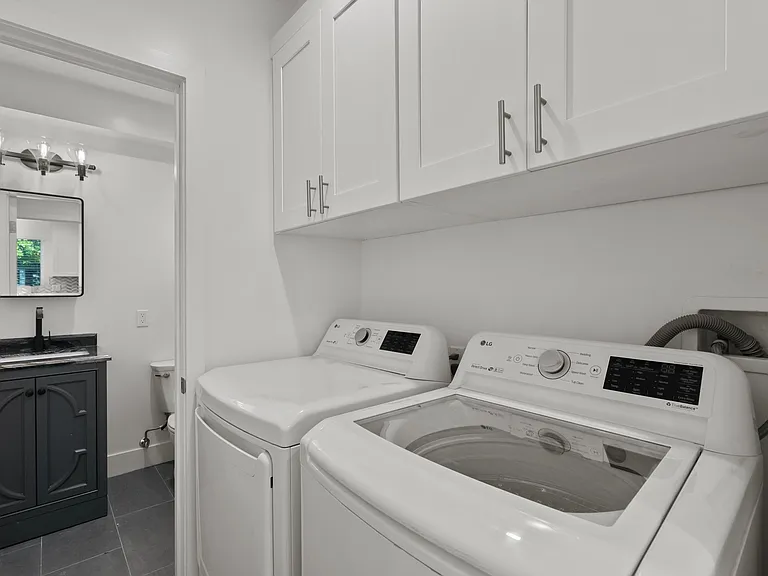6051 Teesdale Ave — Photo 12