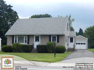 9 Crane Ave, Pittsfield, MA 01201