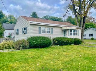 60 River Bank Rd, Manchester, NH 03103