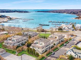 18 Bridge St #2C, Sag Harbor, NY 11963