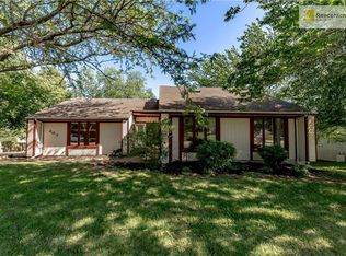 203 Toucan St, Raymore, MO 64083