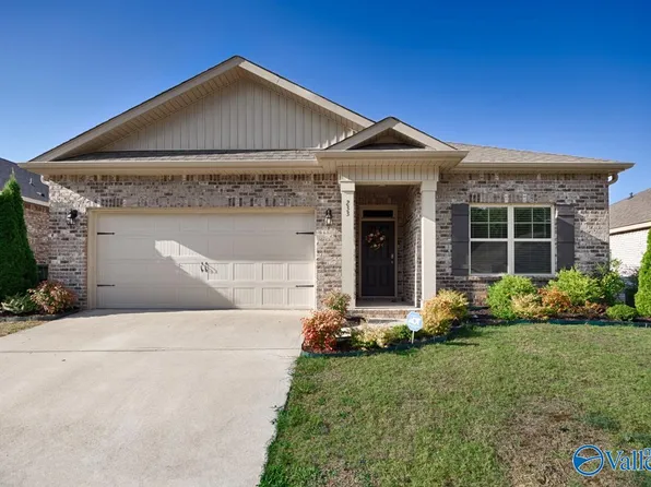 233 Ivyleaf Dr NW, Madison, AL 35757